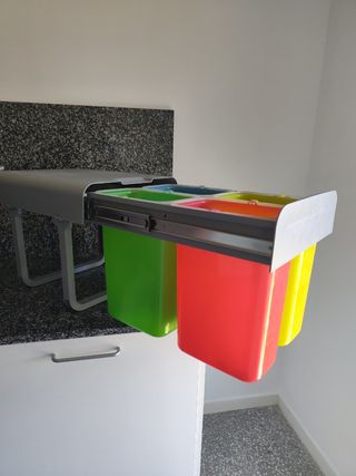 Cubo clarificador de residuos