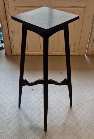 Macetero peana de madera de castaño