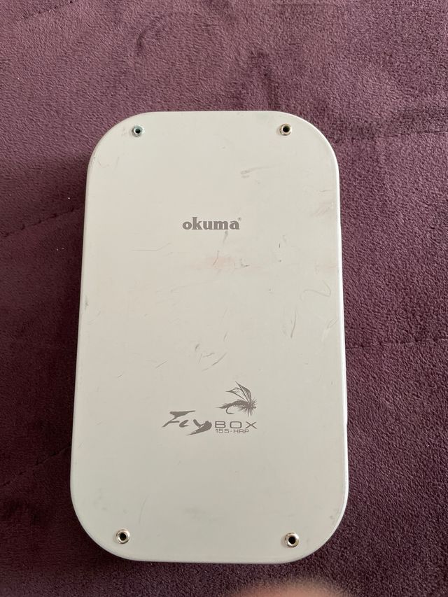 Okuma aluminum vintage fly box