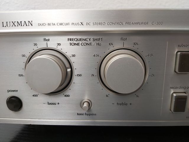 Preamplificador LUXMAN C-300 clase A