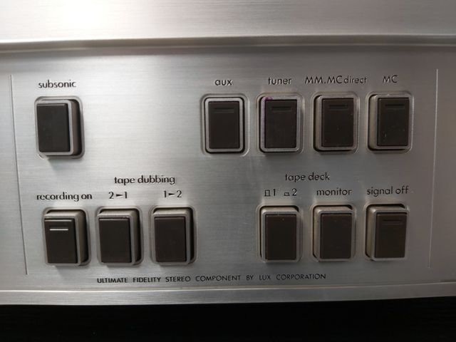 Preamplificador LUXMAN C-300 clase A