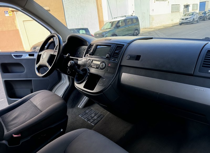 Volkswagen Multivan 2004, foto 5