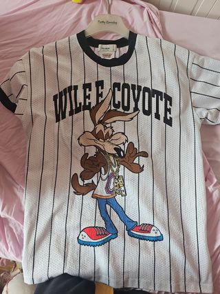 Camiseta Pull&Bear looney tunes