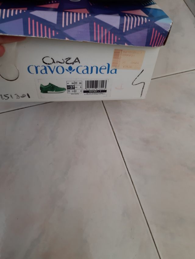 Tenis Cravo e Canela