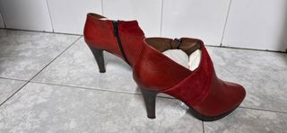 Botines piel granates