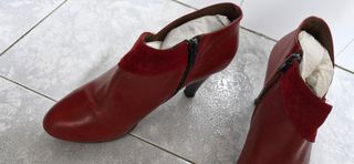 Botines piel granates