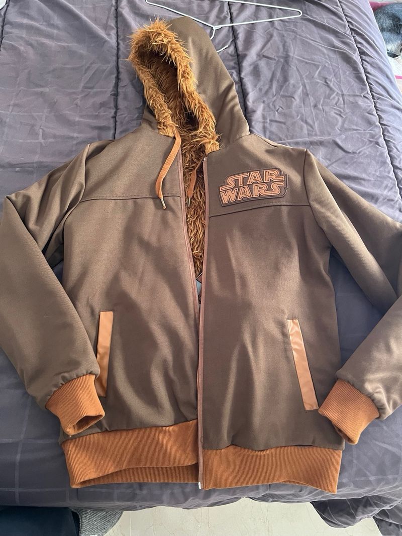 Sudadera Star Wars Chewbacca reversible de segunda mano por 60 EUR