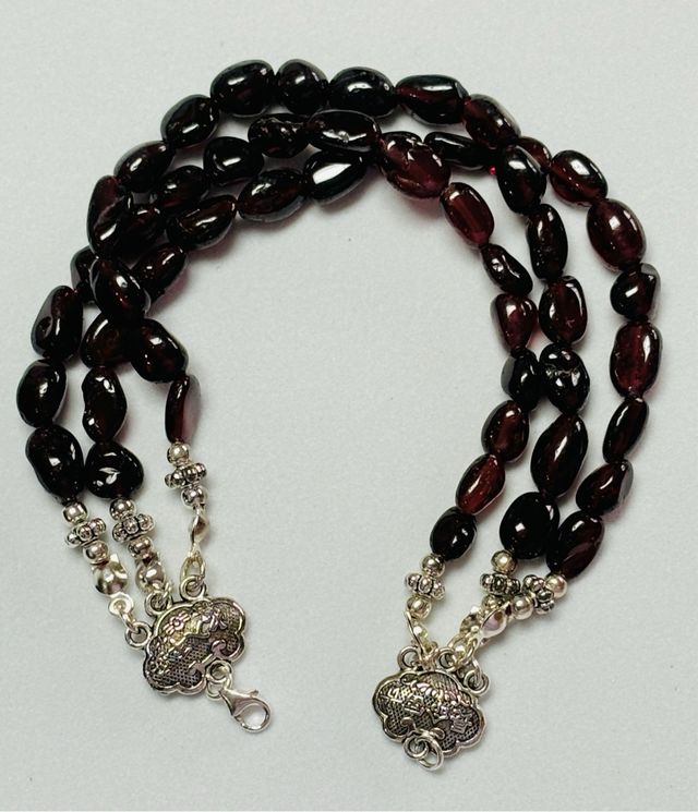 Pulsera triple con granates piropo y plata ley 925