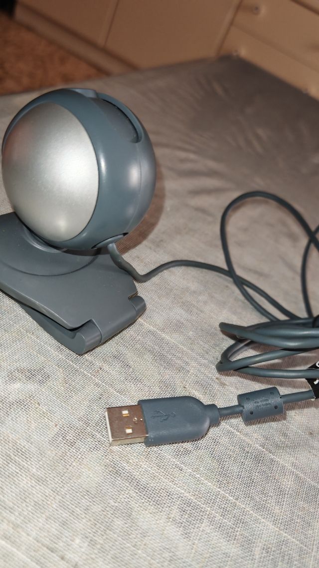 WEBCAM LOGITECH B500 1.3 MPX