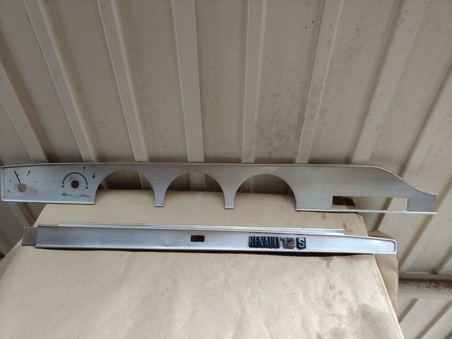 Embellecedor Renault 12 s