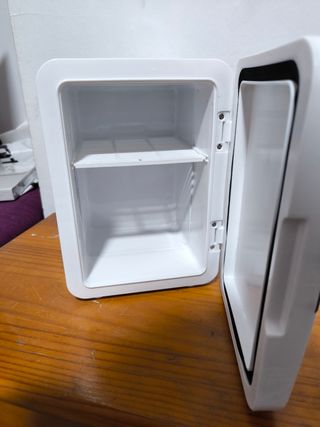 MINI NEVERA 