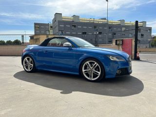Audi TT Roadster 2.0 TFSI quattro