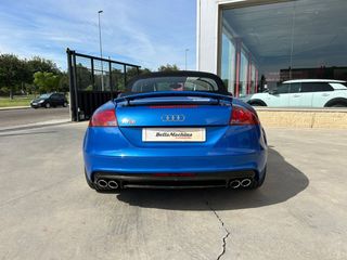 Audi TT Roadster 2.0 TFSI quattro