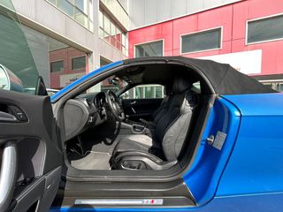Audi TT Roadster 2.0 TFSI quattro