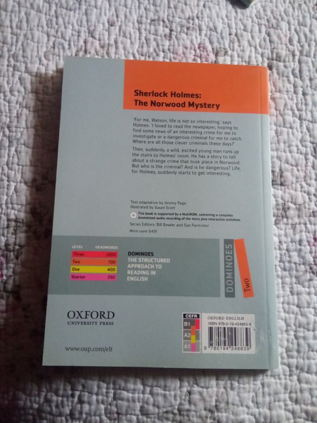Dominoes: Two: Sherlock Holmes: The Norwood Mystery