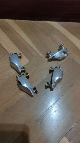 4 lugs de batería 