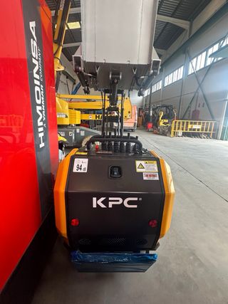 Dumper con pala 800kg