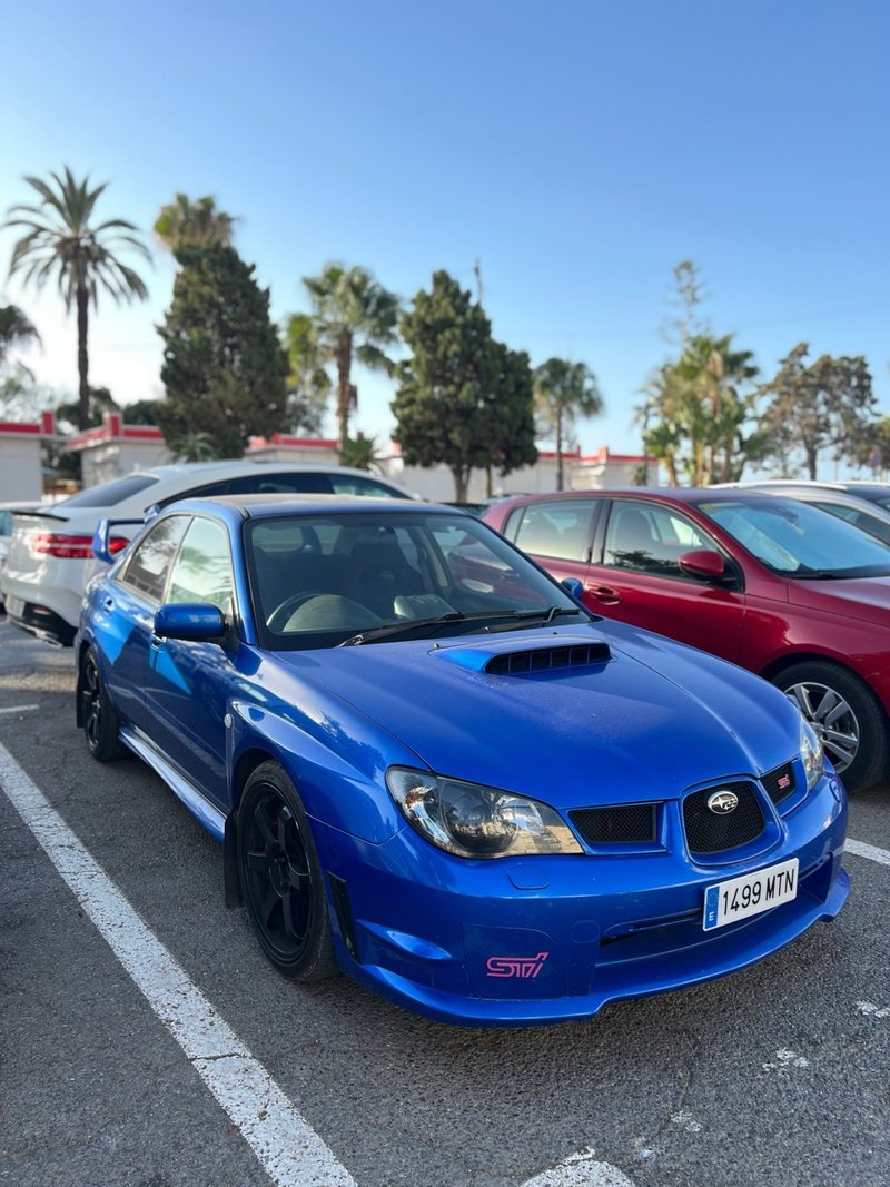 Subaru Impreza sti 2006 - foto 1