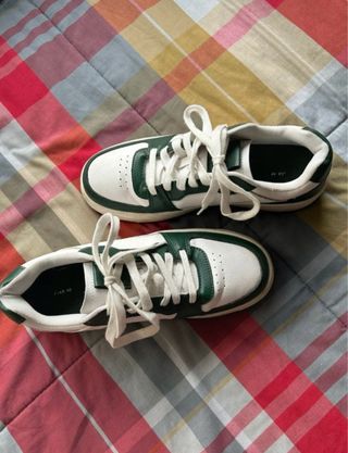 Bambas verdes y blancas.