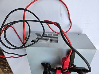 Comprobador de carga y descarga de baterías. MK-70