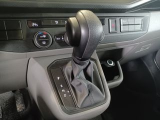 Volkswagen Caravelle 2.0TDI 150cv DSG 2023