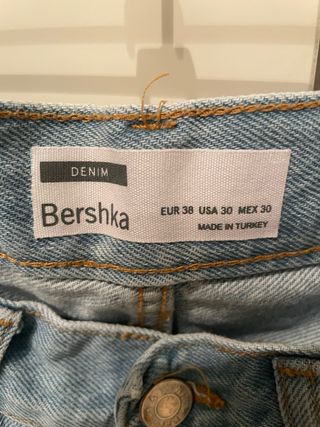 Pantalon corto Tejano Bershka