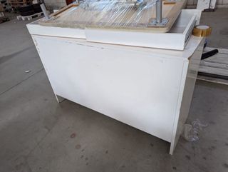 Mueble mostrador con cajoneras