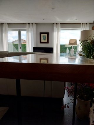 Mesa alta de Castaño
