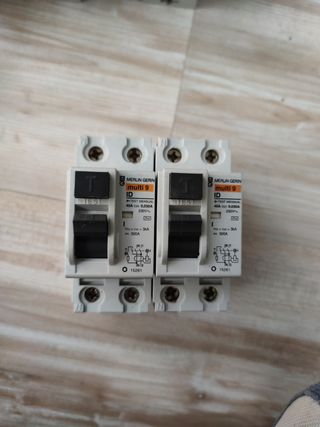 Interruptor diferencial 40 amperios
