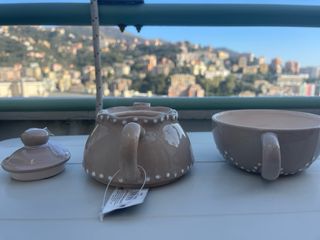 Teiera con Tazza Integrata