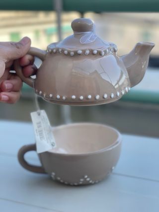 Teiera con Tazza Integrata