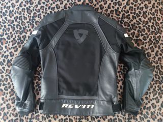 Chaqueta moto Revit 38
