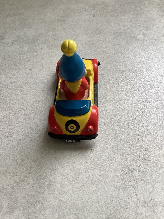 Noddy 1985 en coche vintage ertl