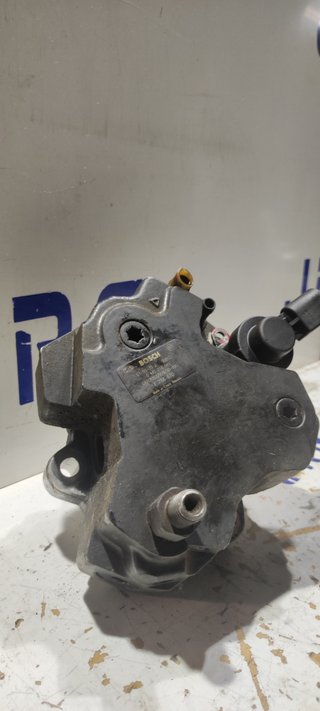 8/ BOMBA INYECTORA BMW SERIE 3 E46