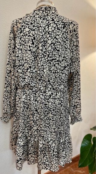 Vestido estampado floral Mango