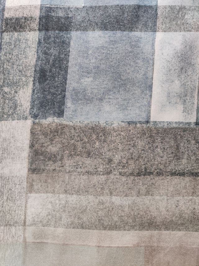 82. Retal 2.80x1.70 de tela