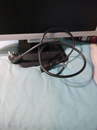 Pantalla ordenador pequeña 45 ancho x30