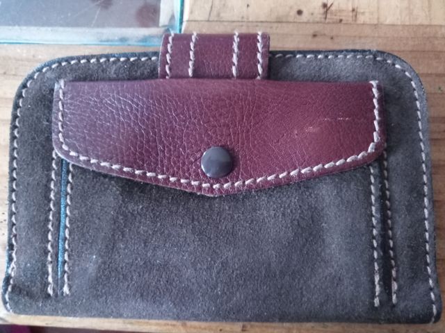 Regalo Piel auténtica Cartera junto con una compra