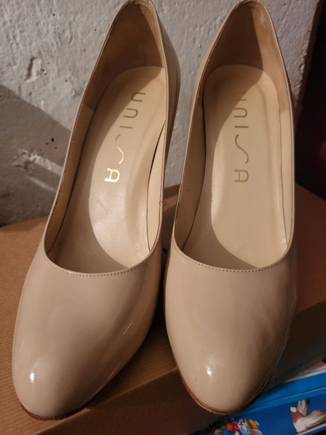 Zapato UNISA salón plataforma