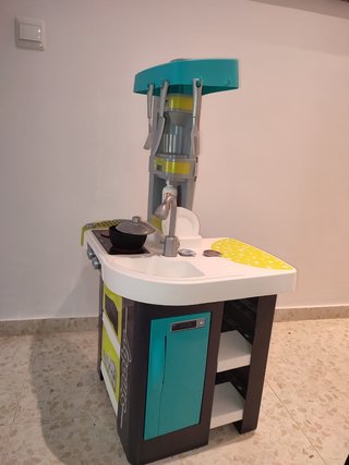 Cocinita infantil SMOBY con accesorios