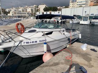 Barco fueraborda Galeon Galia 700