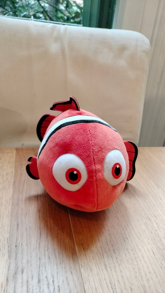 Juego de peluches pixar disney