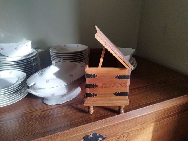 Caja Reproducción arca antigua