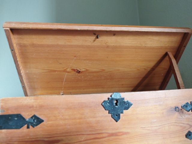 Caja Reproducción arca antigua