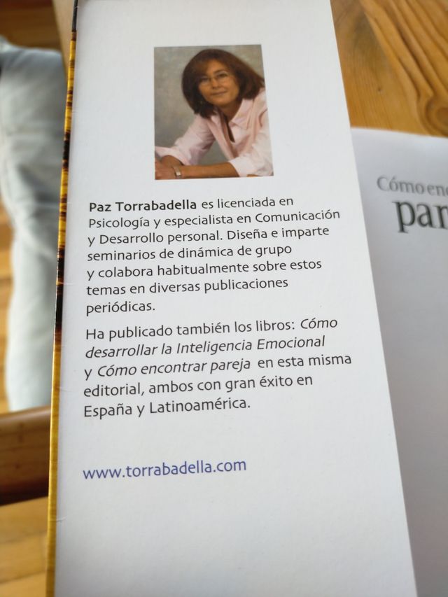 Cómo encontrar pareja: Consejos para hallar a tu media naranja (Muy Personal) (Spanish Edition)