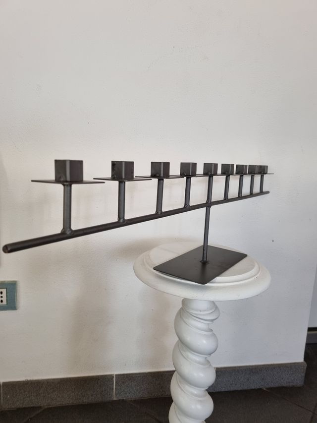 Candelabro compreso di candele