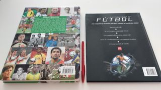 Lote de 2 libros sobre fútbol. Como nuevos.