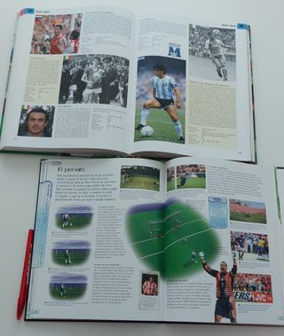 Lote de 2 libros sobre fútbol. Como nuevos.