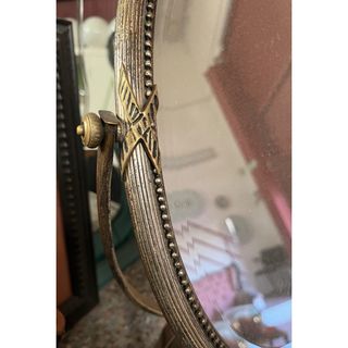 Espejo de tocador plateado