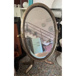 Espejo de tocador plateado